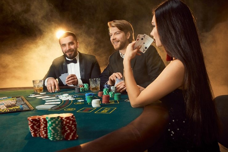 Grafik strategi dasar Free Bet Blackjack dengan rekomendasi untuk setiap tangan